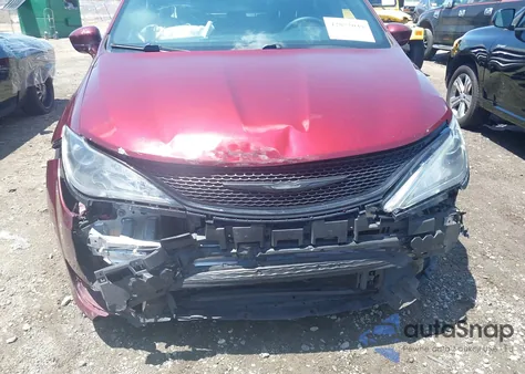 2019 Chrysler Pacifica Touring L Plus из США, поврежденный, VIN 2C4RC1EG6KR666430